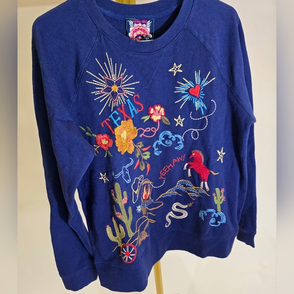 Johnny Was Texas Raglan NWT Navy Sweater Embroidery M Sweatshirt - Picture 2 of 14